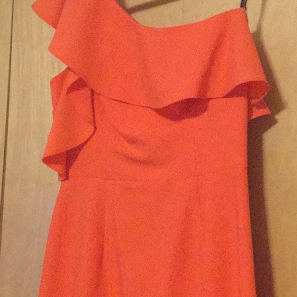 Black Halo Canyon Cold One Shoulder Kimora Sheath - Picture 5 of 13